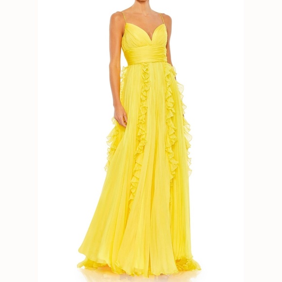 Mac Duggal Dresses & Skirts - Mac Duggal | New! Pleated Sleeveless Ruffle Gown 49533
